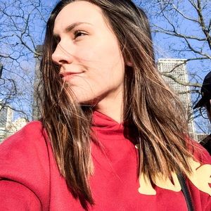 Meet your Posher, Olivia